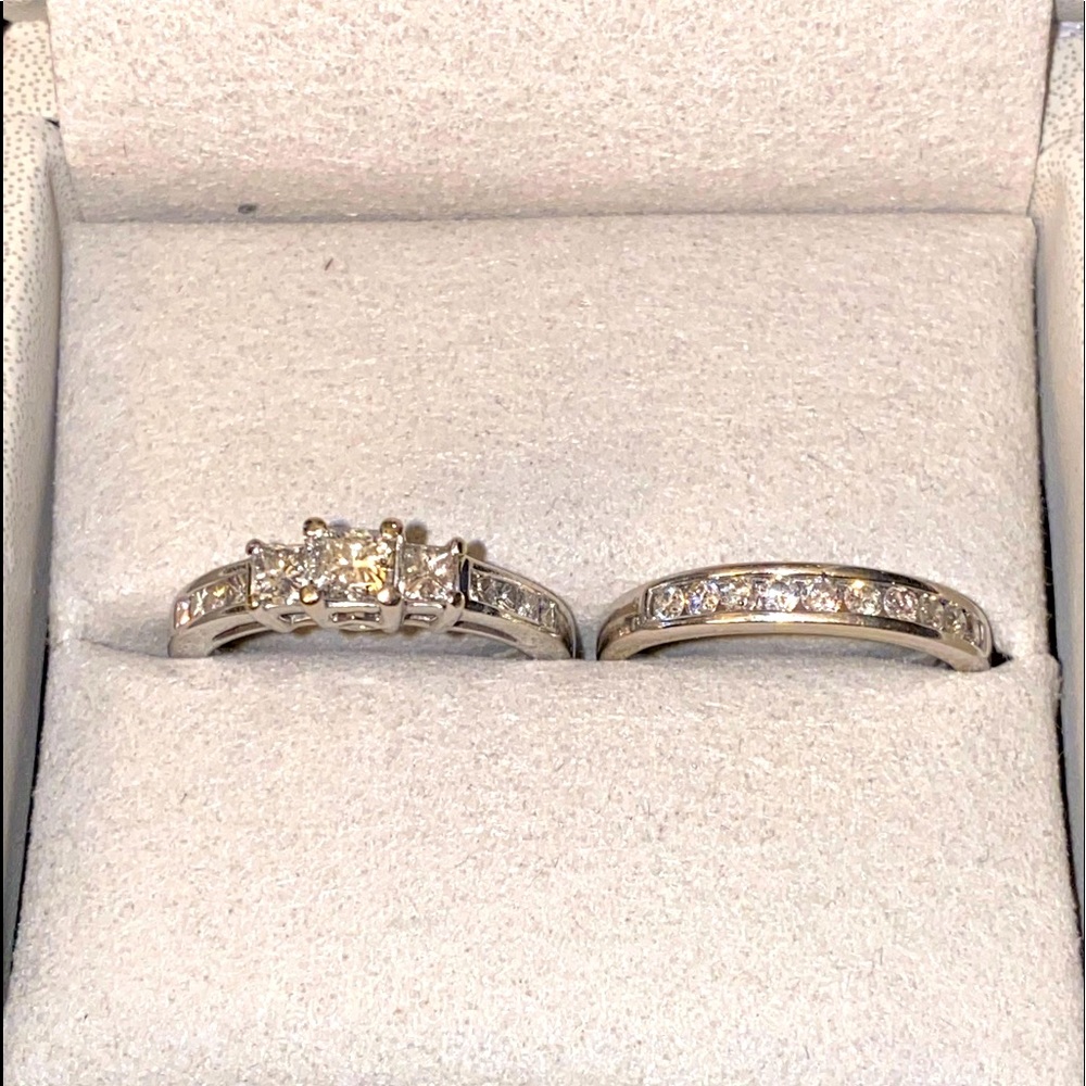 3 Stone Princess Cut diamond ring with band